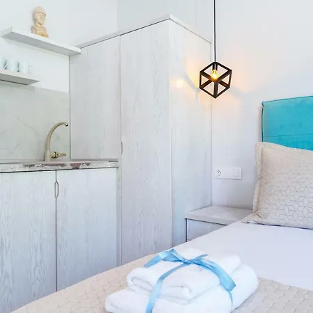 Periklis شقة Prínos